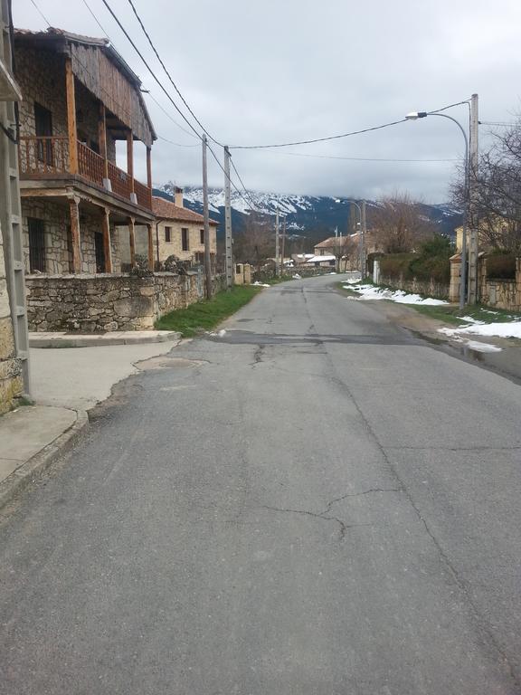 El Refugio Del Dragon Pansiyon Arcones Dış mekan fotoğraf